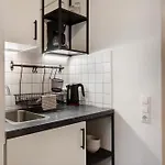 Am Bahnhof Apartamento *